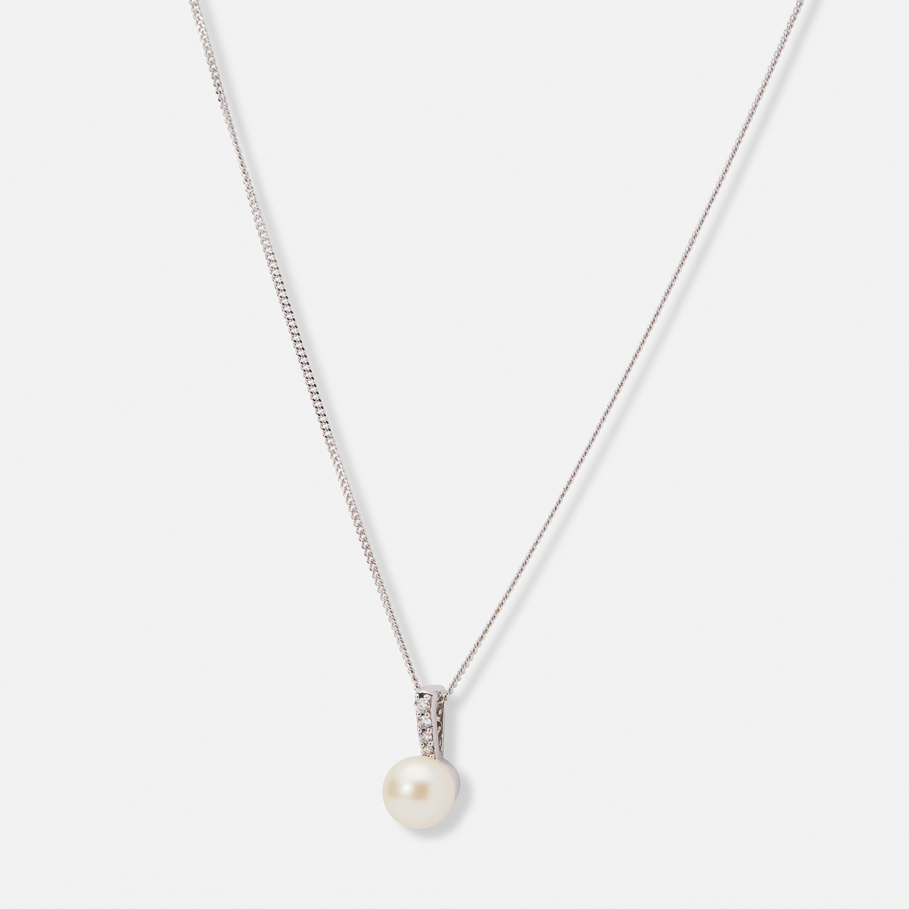 Perle d’Huître Lumière Akoya Halsband