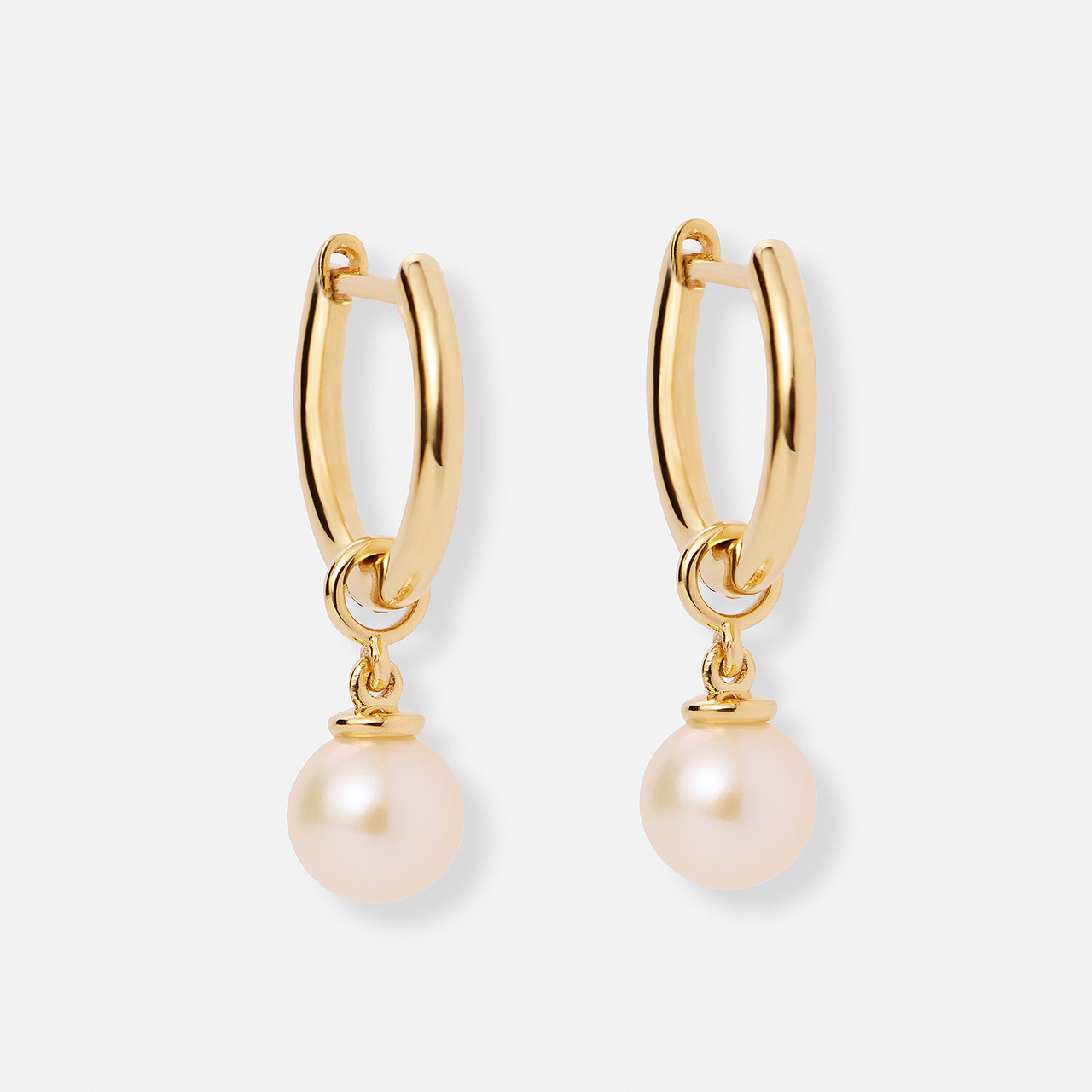 Coraline Akoya Earrings