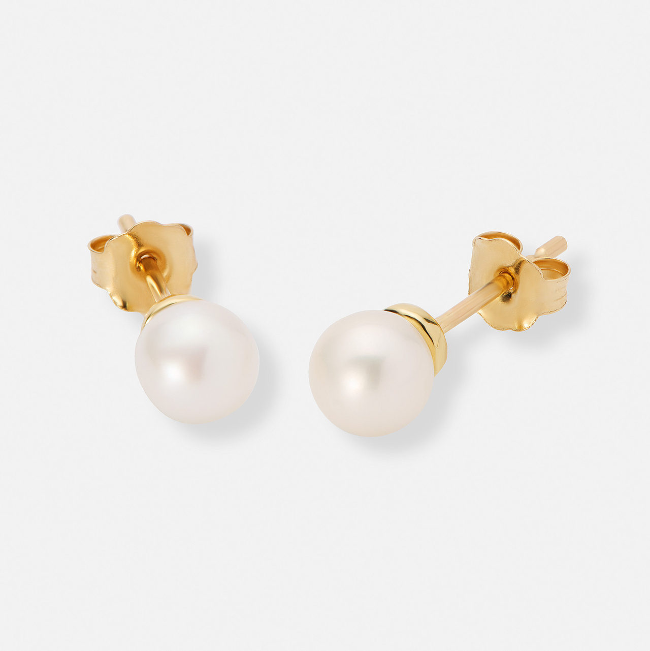 Perle d’Huître Akoya Earrings